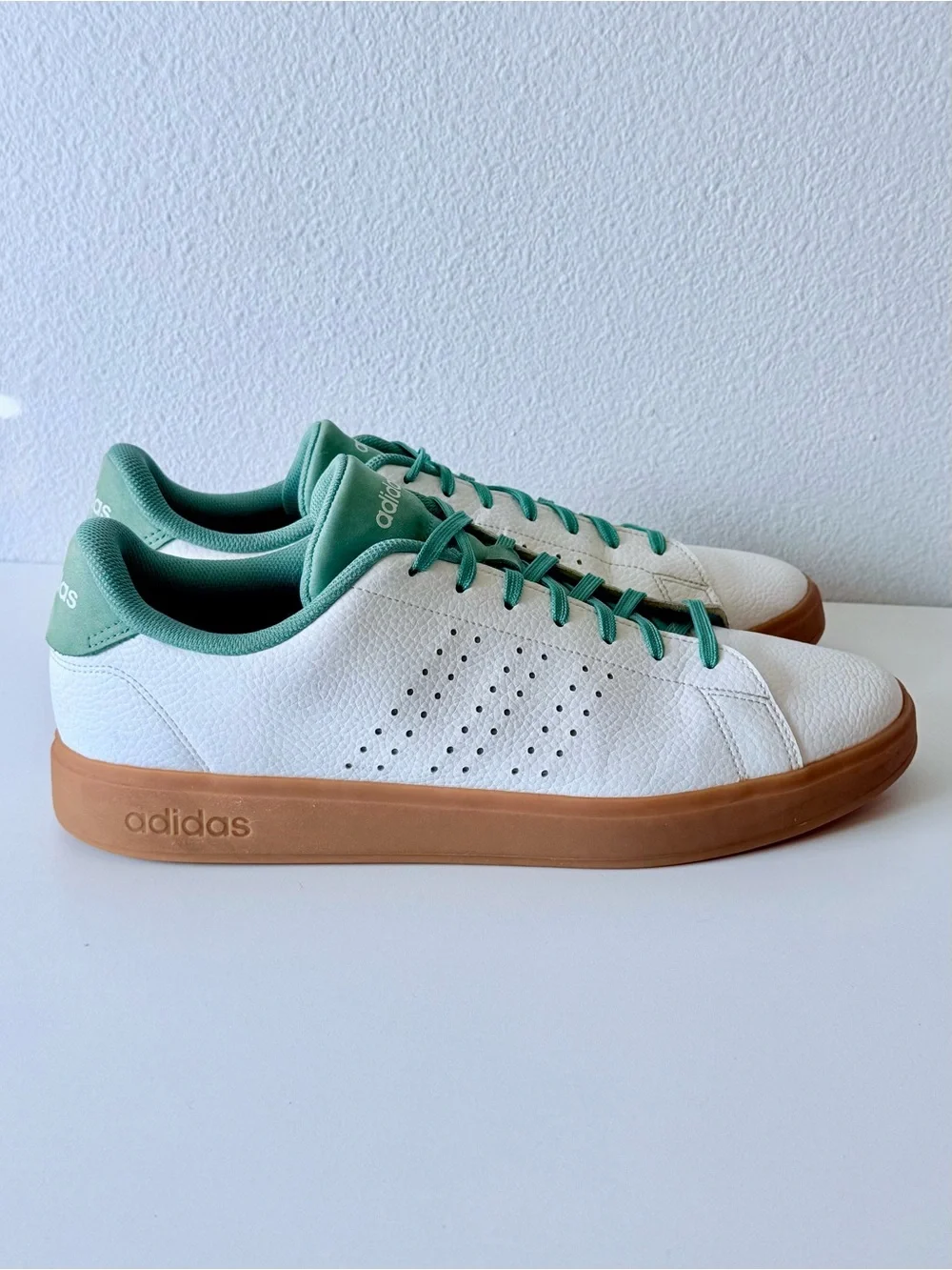 adidas Advantage 2.0 White Preloved Green Gum Sole Sneakers Men 14 IG9172